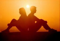 Hahn und Affe: Kompatibilität in der Ehe, Freundschaft und Business-Bereich
