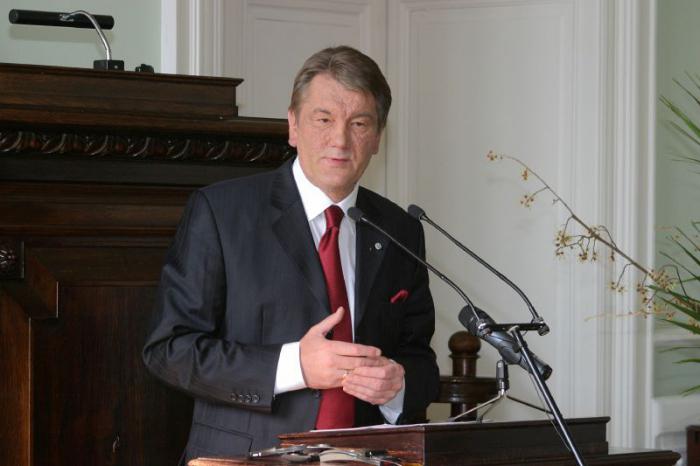 viktor yushchenko a.