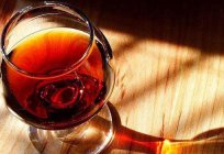 Why red face from alcohol: possible causes and treatment