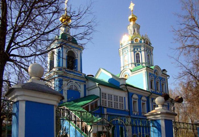 Nikolskoje-Arkhangelskoye kościół Michała Archanioła opis