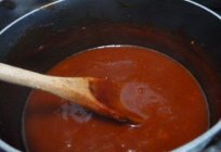 Preparamos la salsa de tomate en casa para el invierno