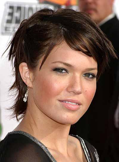 hairstyles for round face photo