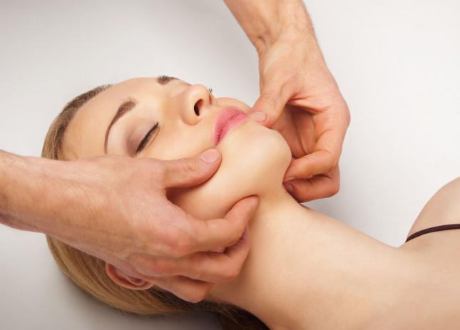 masaje facial japonés asahi los clientes y las ventajas de la
