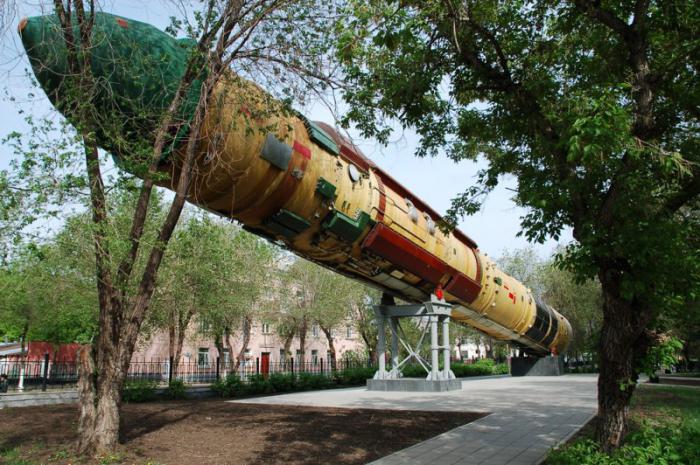 صاروخ عابر للقارات فويفودا