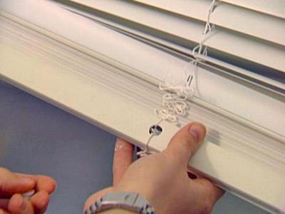 how to choose blinds for plastic Windows