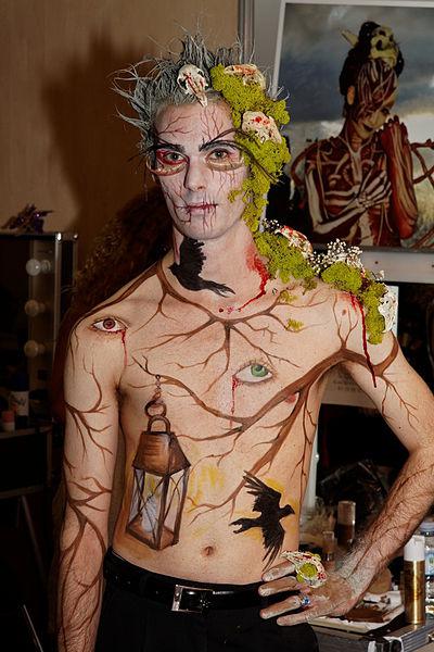 male body painting body