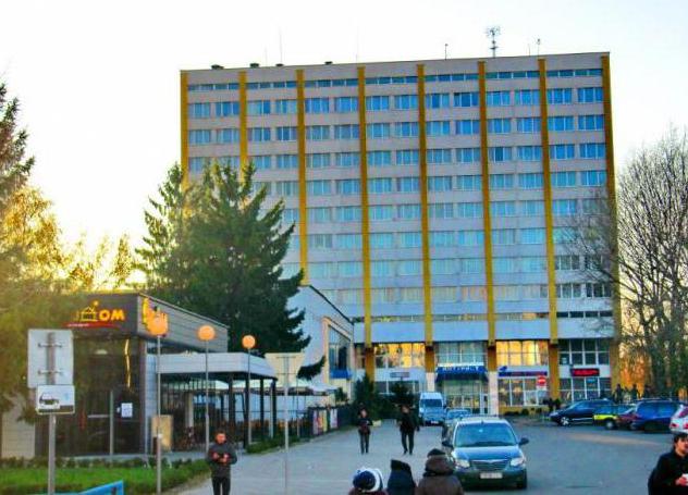o hotel é um hotel intourist brest bielorrússia