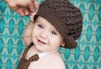 Knitted baby hat is an important part of the wardrobe