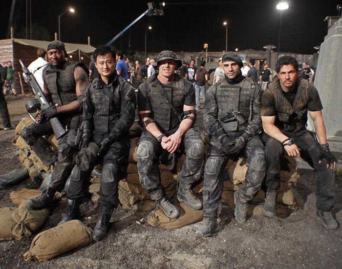 the expendables 2010 film actors and roles