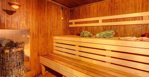 Sauna mit Pool in schulebino