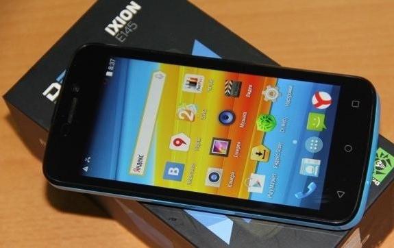 स्मार्टफोन dexp ixion e145