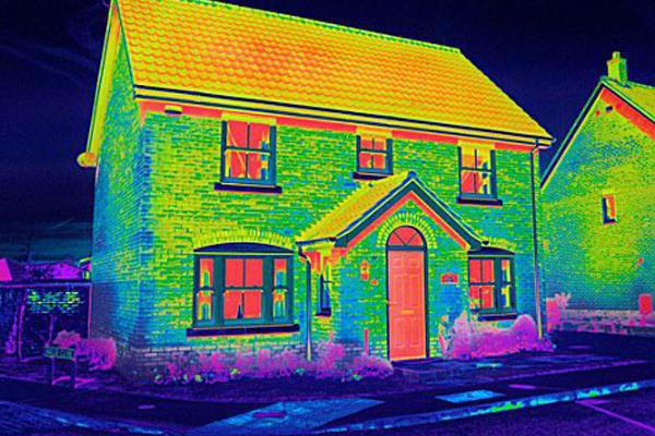 el consumo de gas en la calefacción de una casa de 150 m2 en invierno