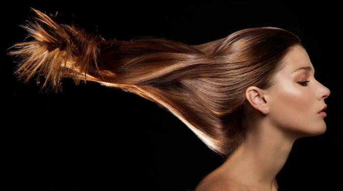 cómo detener la caída del cabello en las mujeres después del parto