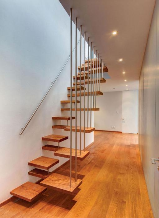 projetos de escadas para o segundo andar com suas próprias mãos