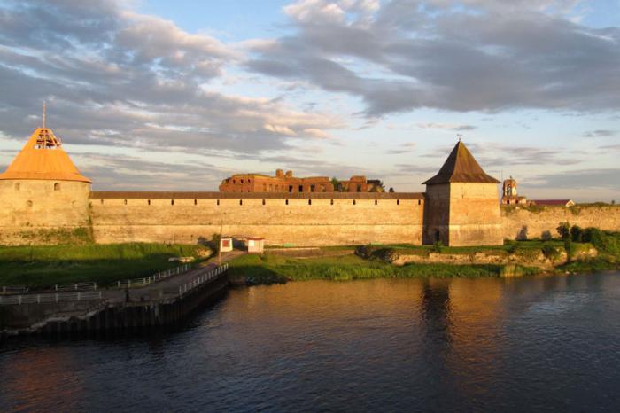 перша фортеця в росії