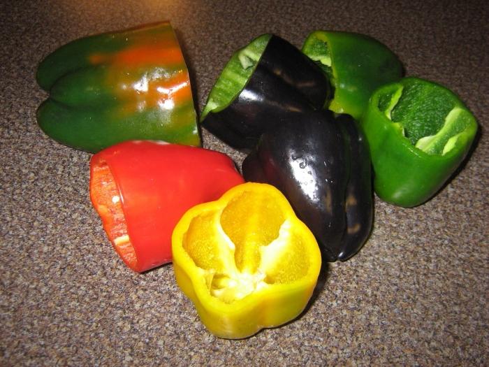 the Traditional way of preparing peppers for stuffing