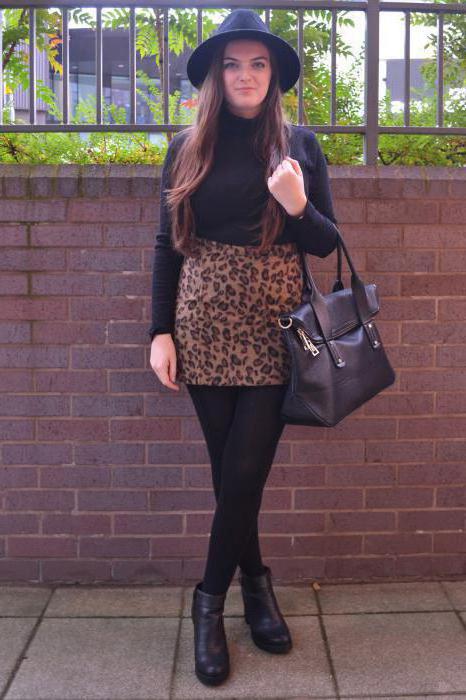 what to wear with leopard print skirt pencil