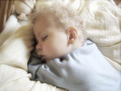 cómo curar a un niño a dormirse sin pecho