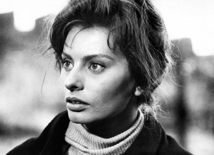 how old is Sophia Loren