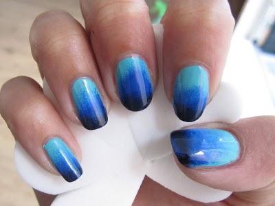 Ombre manicure at home