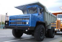 Ağır yük damperli kamyon БелАЗ-7522: teknik özellikler