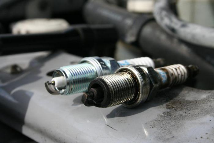 what are the symptoms of spark plugs