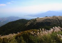 As montanhas Tian Shan: características, história, altura e foto