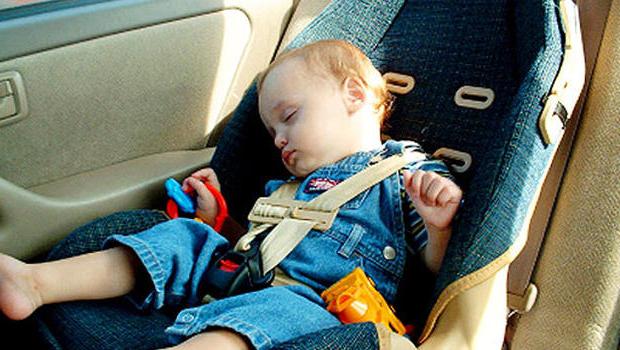 las reglas de transporte de los niños en el coche