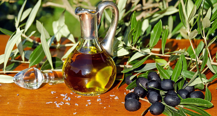 Olivenöl für die Maske