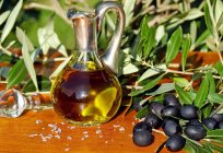 El aceite de oliva para el cabello: características de la aplicación, propiedades medicinales y los clientes