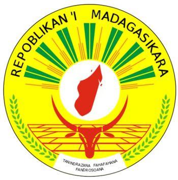 马达加斯加的旗帜和徽章