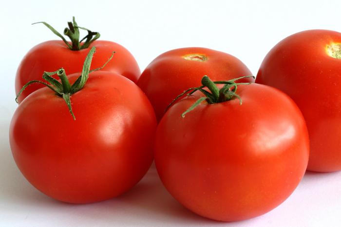 pomidor kalorii na 100 gramów