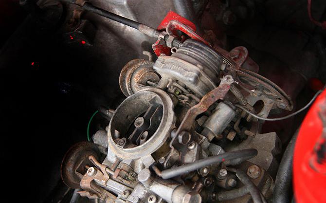 la reparación del carburador, el motor vaz-2109