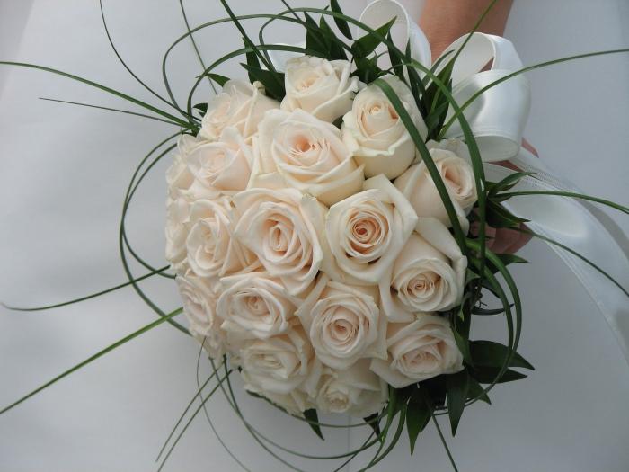 bouquet de noiva de rosas