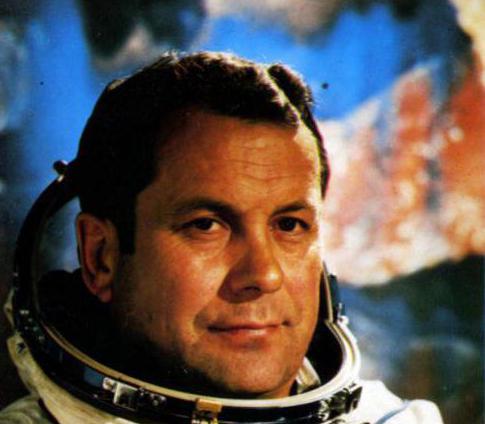 o primeiro ucraniano astronauta