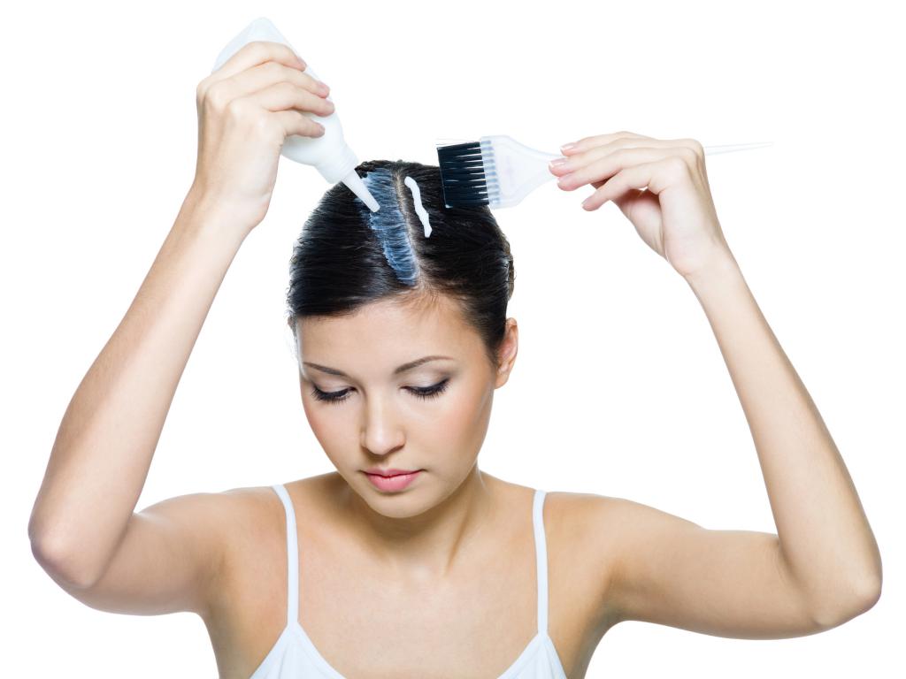 كيفية صبغ شعرك في المنزل