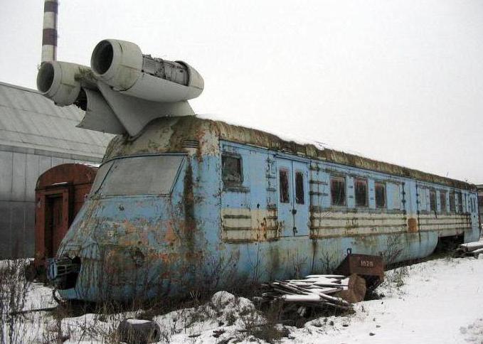 Sovyet jet treni