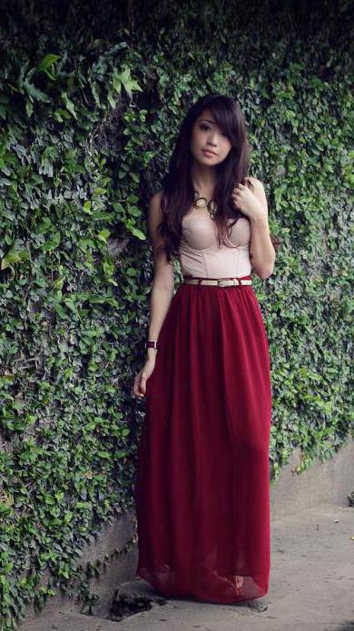 what to wear with Burgundy skirt sun