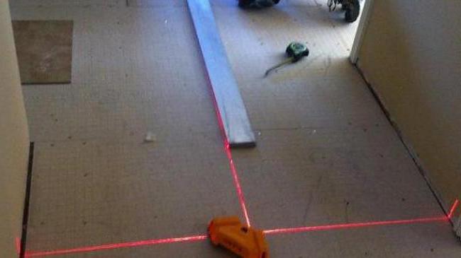 how to use laser level Ermak