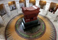 नेपोलियन: जीवन और मृत्यु के. नेपोलियन की कब्र