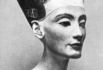 纳芙蒂蒂，埃及女王：美丽和神秘的