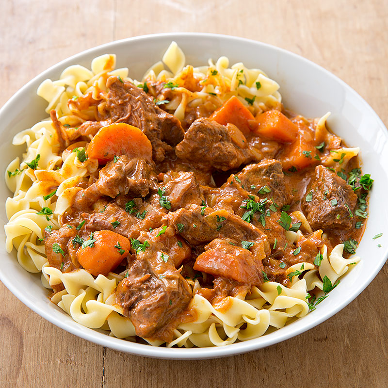 how to cook beef goulash