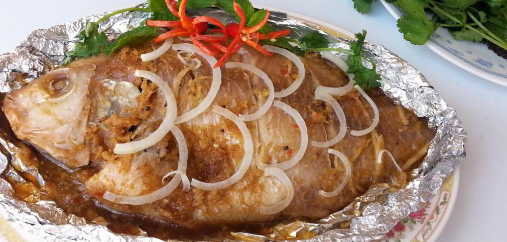 Fish baked entirely