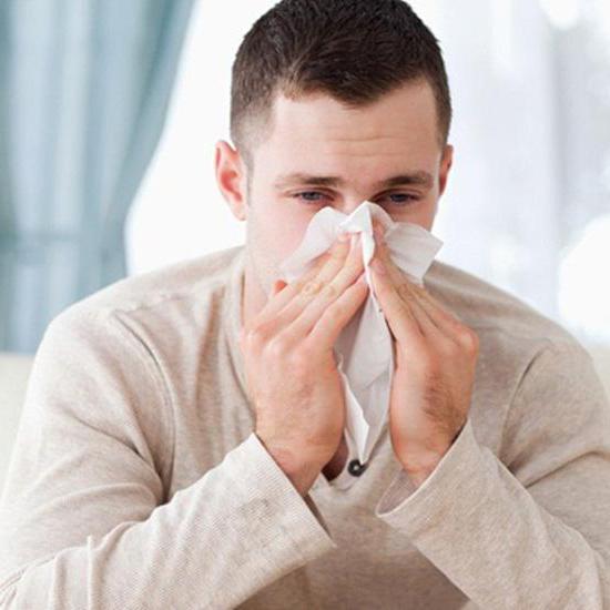 a protracted rhinitis in adult