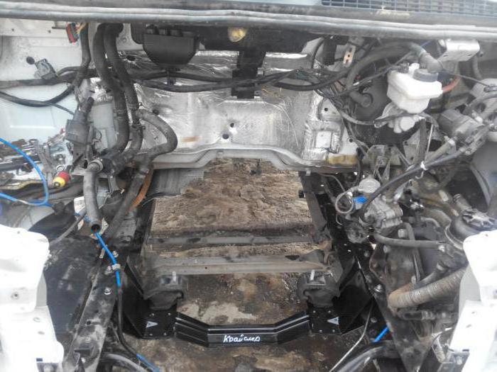 engine mounting Chrysler Gazelle