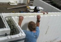 The use of polystyrene blocks in the construction of houses