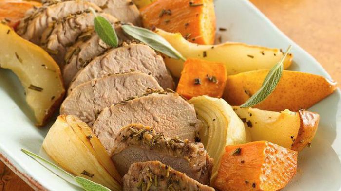 baked pork with pears and thyme