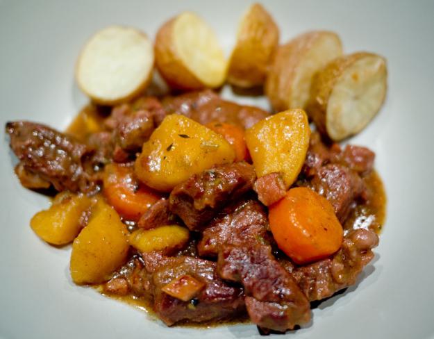 recipe for meat with potatoes in multivarka