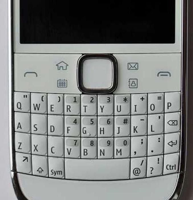 Nokia E6 ціна