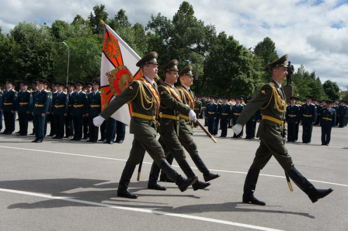 Cherepovets軍事高等工業学校時代のラジオ電子写真